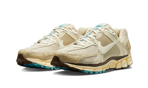 Nike Zoom Vomero 5 Oatmeal (Women's) (FB8825-111) | SneakerClassics