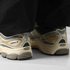 Saucony ProGrid Omni 9 Gold (S70739) | SneakerClassics
