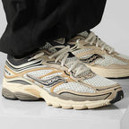Saucony ProGrid Omni 9 Gold (S70739) | SneakerClassics