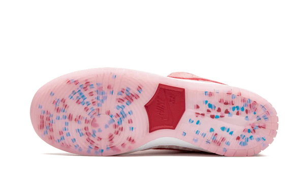 Nike SB Dunk Low StrangeLove Skateboards (CT2552-800) | SneakerClassics