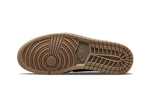 Jordan 1 Retro Low OG SP SoleFly (DN3400-001) | SneakerClassics