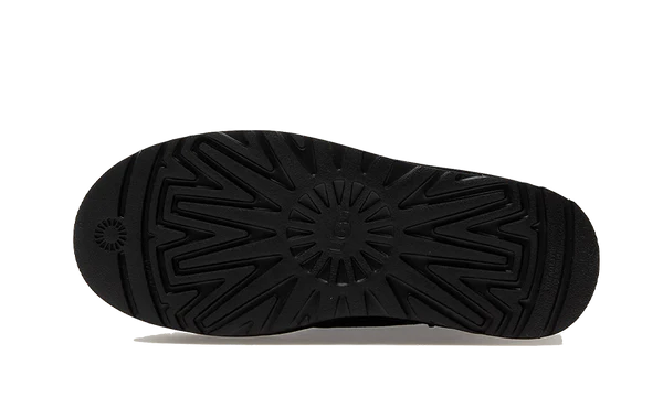 UGG Neumel Platform Chelsea Boot Black (Women's) (1134526-BLK) | SneakerClassics