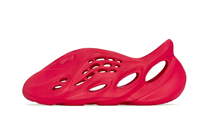 adidas Yeezy Foam RNNR Vermillion (GW3355) | SneakerClassics